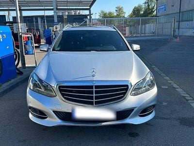 Second-hand Mercedes E220 170 CP (125 kW) 2015 Argintiu Break