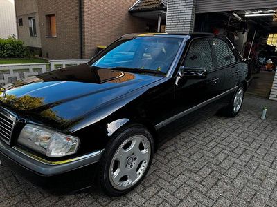 Gebraucht Mercedes C280 192 PS (141 kW) 1996 Schwarz Limousine