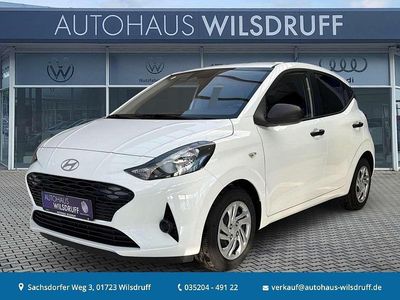 Gebraucht Hyundai i10 Comfort 63 PS (46 kW) 2025 Weiß Kleinwagen