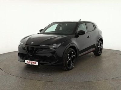 Nuova Alfa Romeo Junior Edizione Speciale 145 CV (106 kW) 2025 Nero SUV