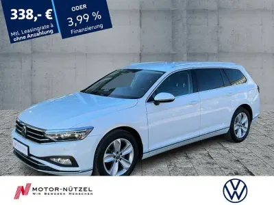 Gebraucht VW Passat Elegance 150 PS (110 kW) 2022 Weiß Kombi
