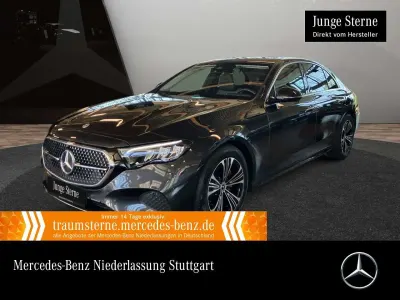 Usado Mercedes E200 Advanced 204 CV (150 kW) 2025 Gris Berlina