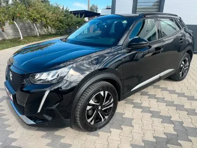 Gebraucht Peugeot e-2008