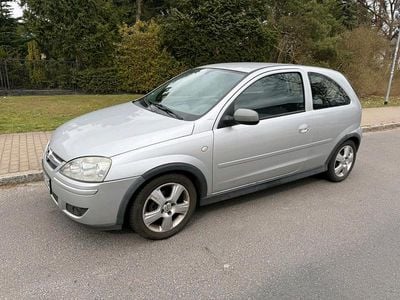Usata Opel Corsa 80 CV (58 kW) 2005 Argento Utilitaria