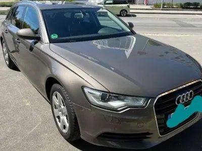 Gebraucht Audi A6 177 PS (130 kW) 2012 Grau Kombi