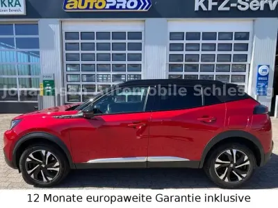 Gebraucht Peugeot 2008 Allure GT-Line 131 PS (96 kW) 2020 Rot SUV