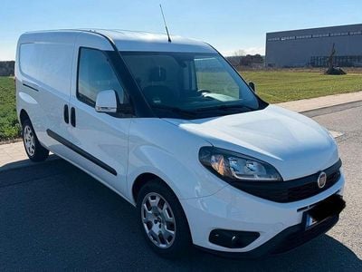 Gebraucht Fiat Doblò 105 PS (77 kW) 2021 Weiß Van / Kleinbus