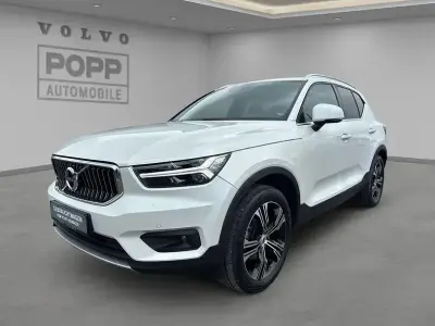 Gebraucht Volvo XC40 Inscription 150 PS (110 kW) 2019 Crystal white / metallic SUV