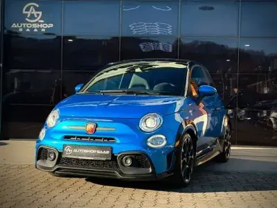 Usado Abarth 695 180 HP (132 kW) 2022 Azul Citadino