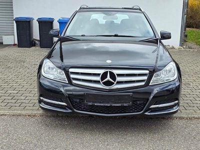 Gebraucht Mercedes C180 156 PS (114 kW) 2012 Schwarz Kombi