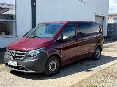 Gebraucht Mercedes Vito 136 PS (100 kW) 2020 Rot Van