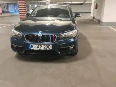 Gebraucht BMW 118 Advantage 150 PS (110 kW) 2016 Blau Kleinwagen