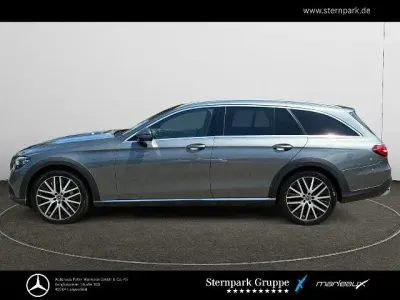 Gebraucht Mercedes E400 330 PS (242 kW) 2020 Lack selenitgrau (metallic) Kombi