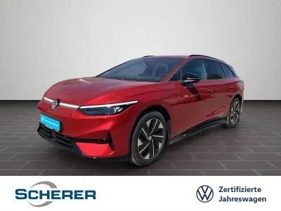 Second-hand VW ID.7 Pro 210 kW (286 CP) 2025 Roșu Break