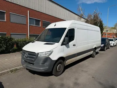 Gebraucht Mercedes Sprinter 190 PS (139 kW) 2021 Weiß Van