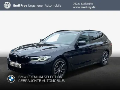 Gebraucht BMW 530e M Sport 184 PS (135 kW) 2022 M carbonschwarz Kombi