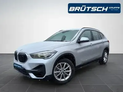 Gebraucht BMW X1 Advantage 192 PS (141 kW) 2020 Glaciersilber metallic SUV