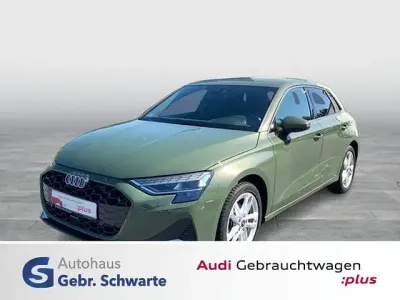 Gebraucht Audi A3 Advanced 150 PS (110 kW) 2025 Distriktgrün metallic Limousine