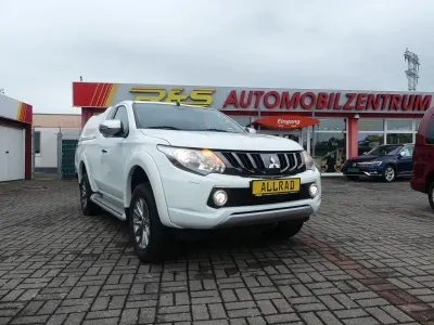 Gebraucht Mitsubishi L200 Plus 181 PS (133 kW) 2018 Weiß Pickup