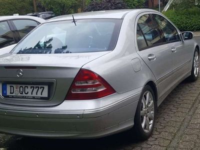 Mercedes C320