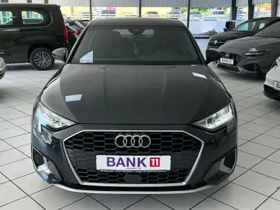 Gebraucht Audi A3 Advanced 110 PS (80 kW) 2022 Grau Limousine