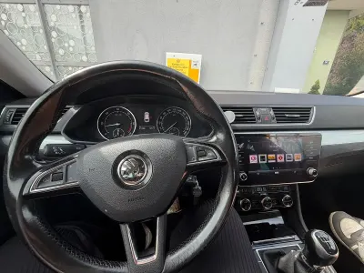 Gebraucht Skoda Superb Family 110 PS (80 kW) 2017 Schwarz Van