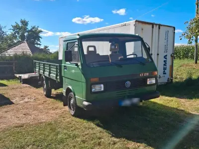 Second-hand VW LT 105 CP (77 kW) 1987 Verde