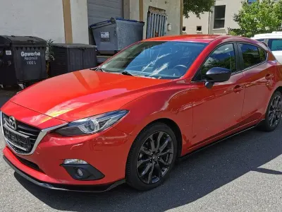 Gebraucht Mazda 3 Nakama 150 PS (110 kW) 2016 Rot Limousine