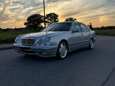 Mercedes E430