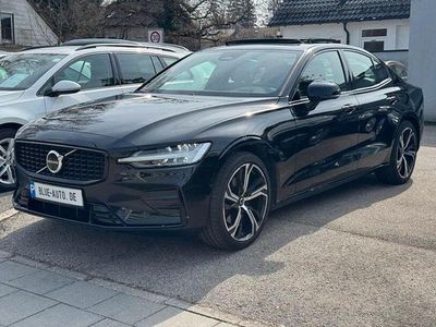 Second-hand Volvo S60 R-Design 197 CP (144 kW) 2023 Negru Berlinǎ