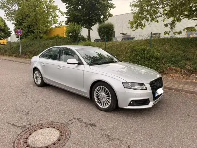 Gebraucht Audi A4 Ambiente 160 PS (117 kW) 2009 Silber Limousine