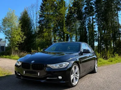 Gebraucht BMW 335 Comfort Edition 306 PS (225 kW) 2012 Schwarz Limousine