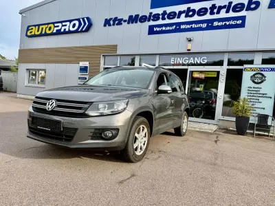 Gebraucht VW Tiguan 122 PS (89 kW) 2013 Grau SUV