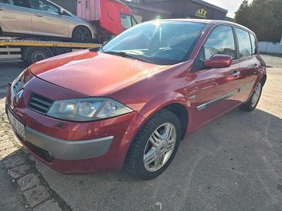 Gebraucht Renault Mégane II 135 PS (99 kW) 2005 Rot Limousine