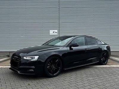 Schwarz Gebraucht 2013 Audi A5 S-Line Limousine | 14.999 €