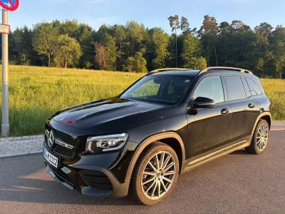 Gebraucht Mercedes GLB200 AMG line 163 PS (119 kW) 2021 SUV