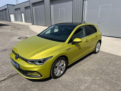 Gebraucht VW Golf VII Style 150 PS (110 kW) 2020 Gelb Limousine