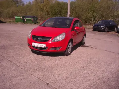 Gebraucht Opel Corsa Color Edition 80 PS (58 kW) 2009 Rot Kleinwagen