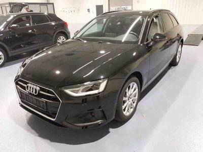 Gebraucht Audi A4 150 PS (110 kW) 2022 Mythosschwarz metallic Kombi