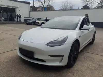 Used Tesla Model 3 Performance 461 kW (627 HP) 2022 White Sedan