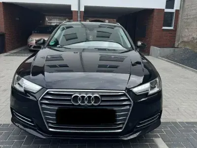 Gebraucht Audi A4 Ambiente 190 PS (139 kW) 2017 Schwarz Kombi