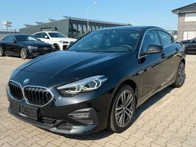 Gebraucht BMW 220 Sport Line 190 PS (139 kW) 2022 Schwarz Coupé