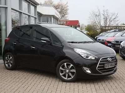Begagnad Hyundai ix20 Style 90 HK (66 kW) 2017 Svart Halvkombi