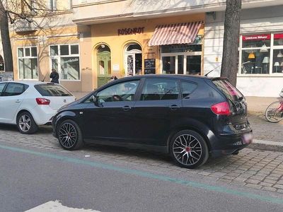 Gebraucht Seat Altea 102 PS (75 kW) 2009 Schwarz Limousine