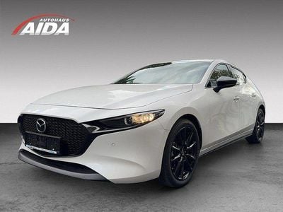 Neu Mazda 3 Nagisa 140 PS (102 kW) 2026 Weiß Limousine