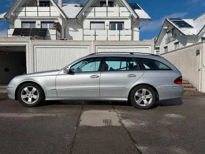 Brugt Mercedes E220 Avantgarde 170 HK (125 kW) 2009 Sølv Stationcar