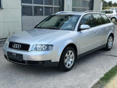 Gebraucht Audi A4 131 PS (96 kW) 2002 Silber Limousine