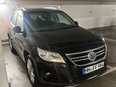 Gebraucht VW Tiguan 140 PS (102 kW) 2010 Schwarz SUV