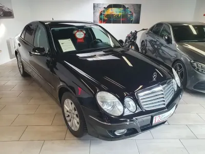 Gebraucht Mercedes E280 Elegance 231 PS (169 kW) 2007 Columbitschwarz Limousine