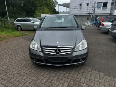 Gebraucht Mercedes A160 95 PS (69 kW) 2009 Grau Limousine